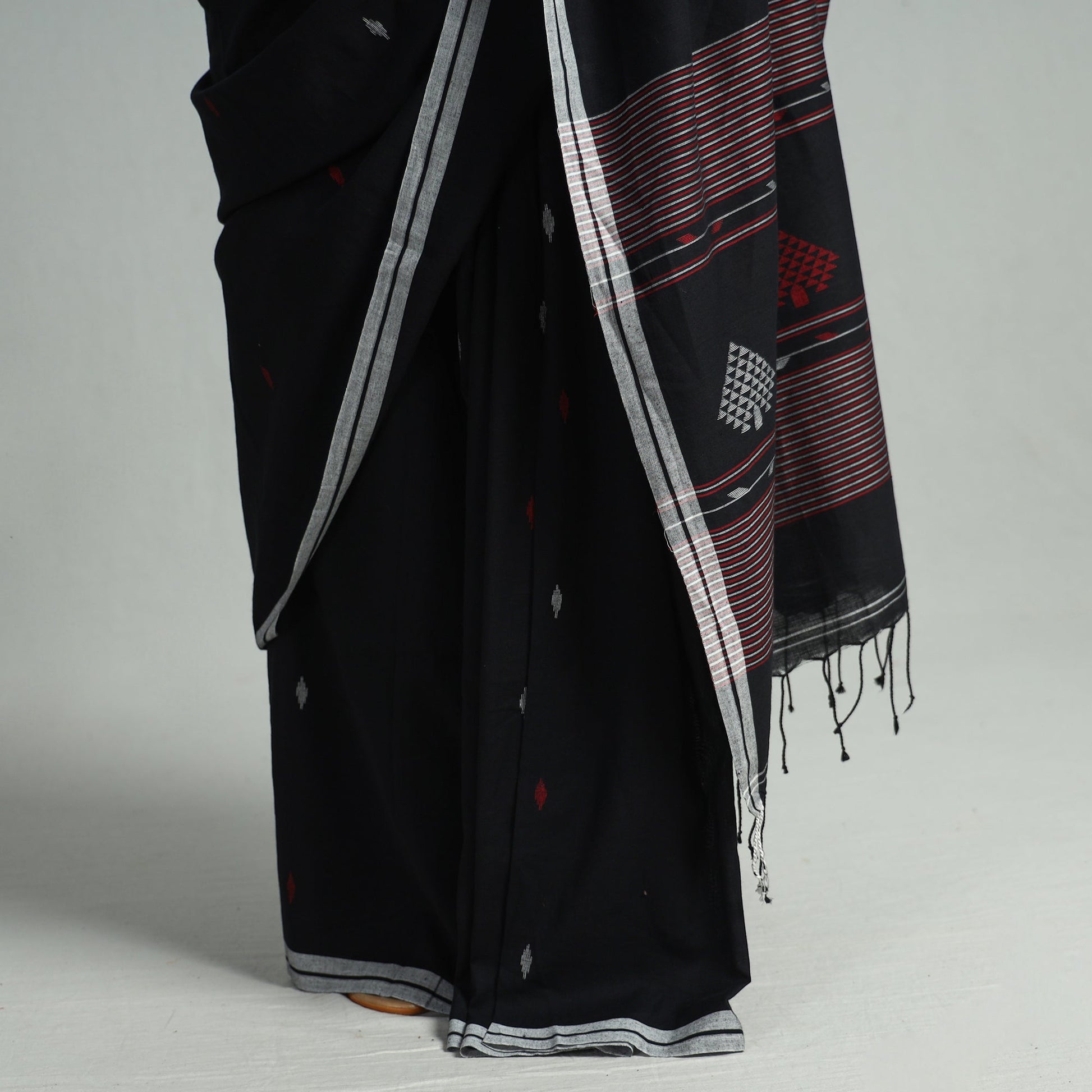 Black - Handloom Cotton Phulia Jamdani Saree with Tassels 127