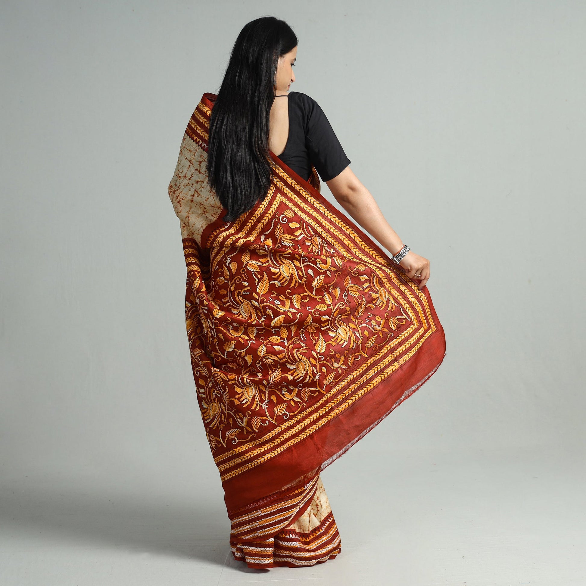 Beige - Kantha Embroidery Tussar Silk Handloom Batik Print Saree 129