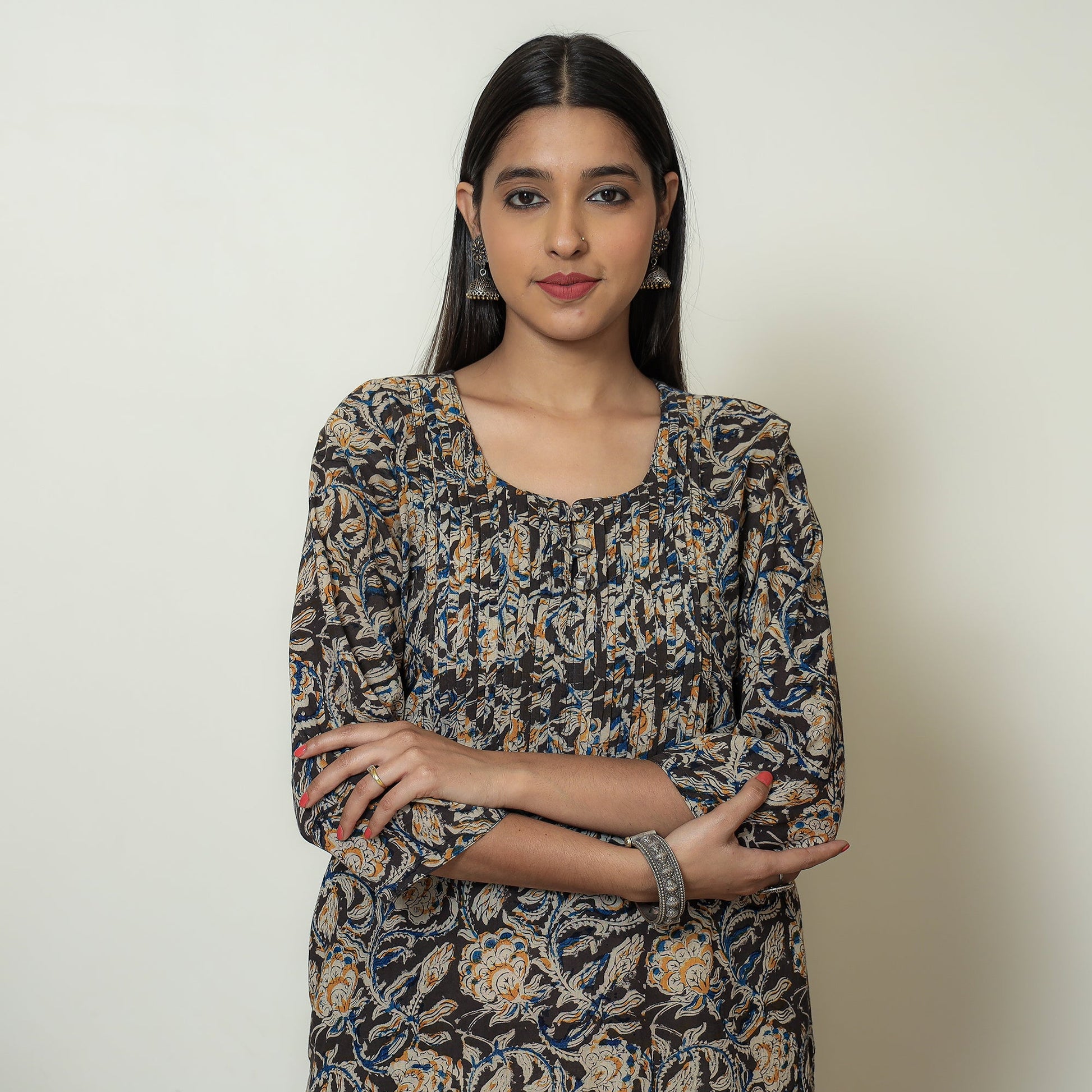 Black - Kalamkari Hand Block Printed Cotton Pintuck Straight Kurta 08