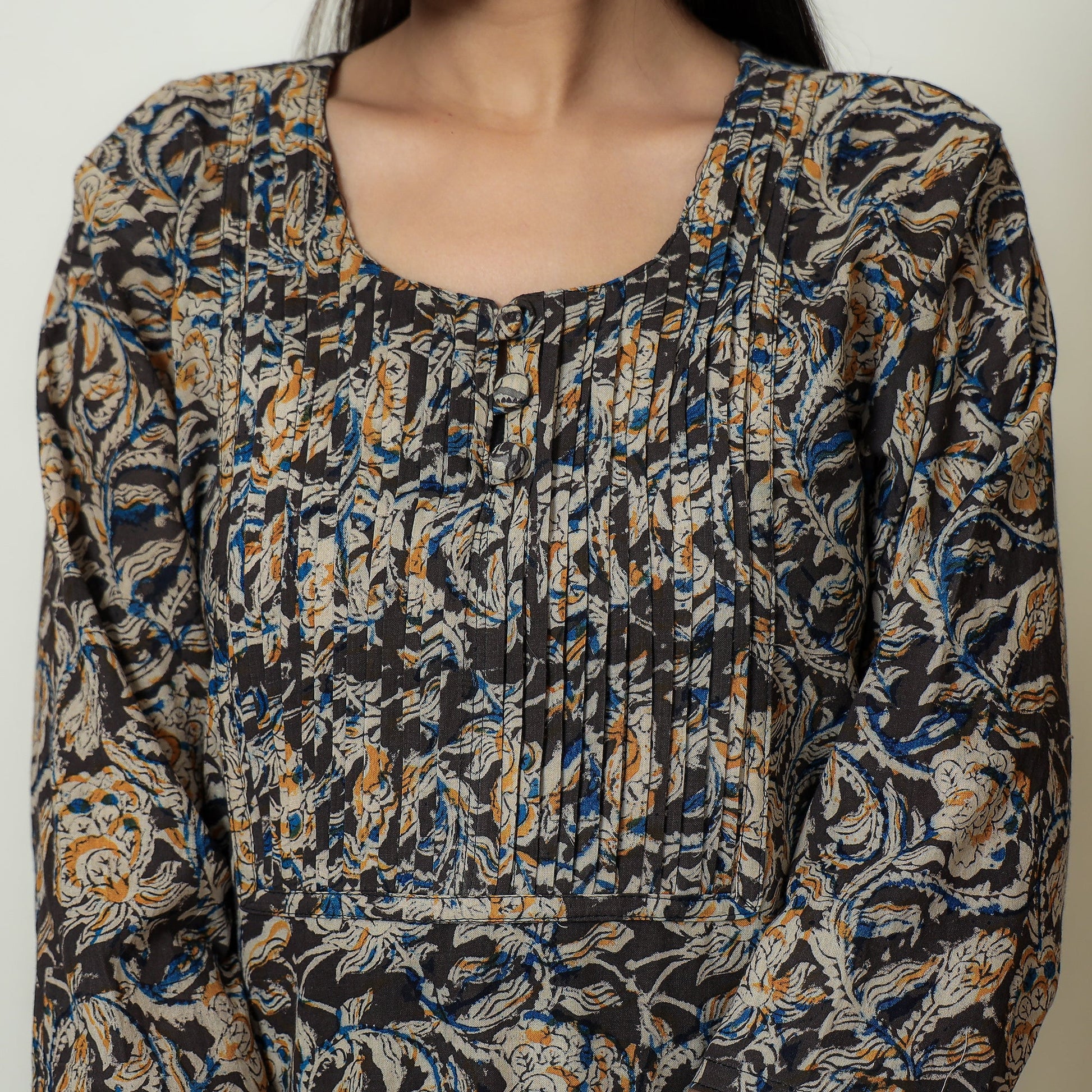 Black - Kalamkari Hand Block Printed Cotton Pintuck Straight Kurta 08