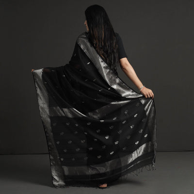 Black - Traditional Handloom Zari Buta Maheshwari Silk Cotton Saree