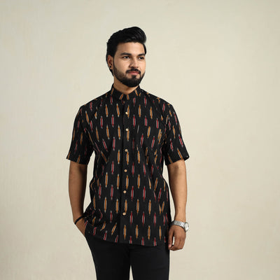 Black - Half Sleeve Men Cotton Pochampally Ikat Shirt 05