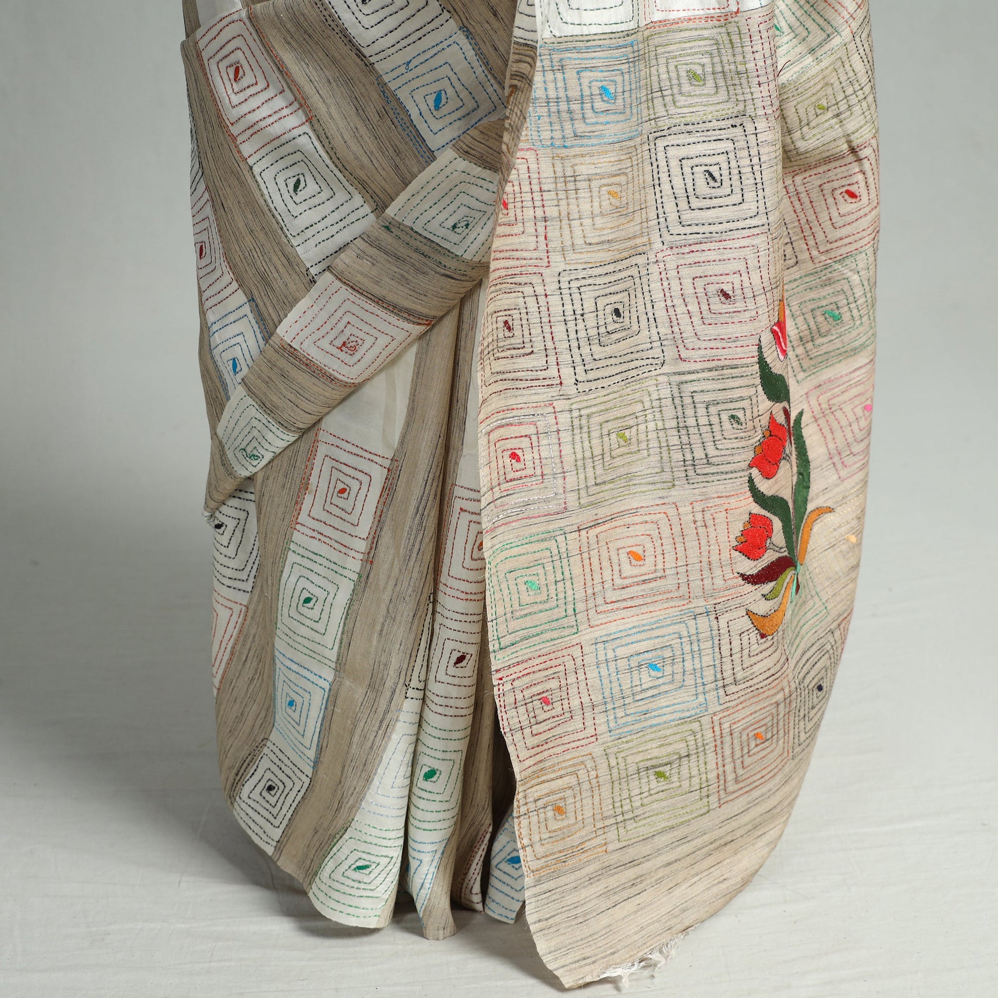 Beige - Bengal Kantha Hand Embroidery Pure Ghicha Silk Handloom Saree 135