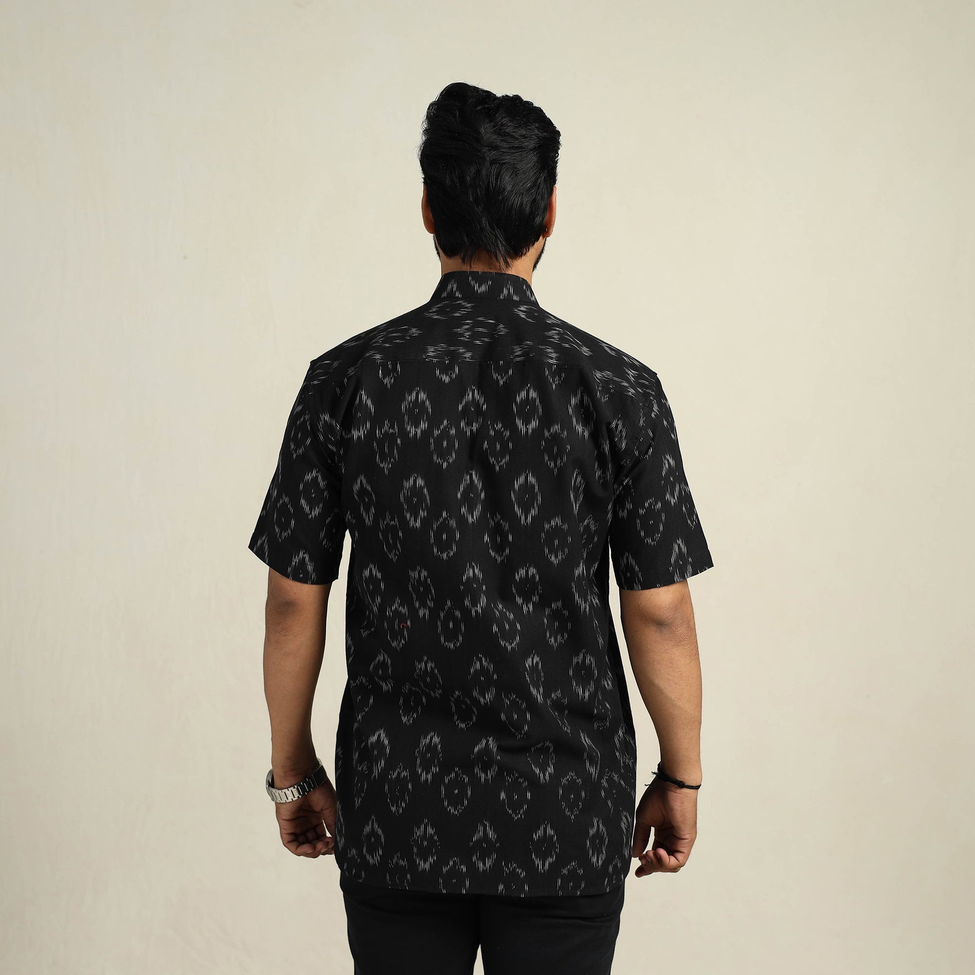 Black - Half Sleeve Men Cotton Pochampally Ikat Shirt 07