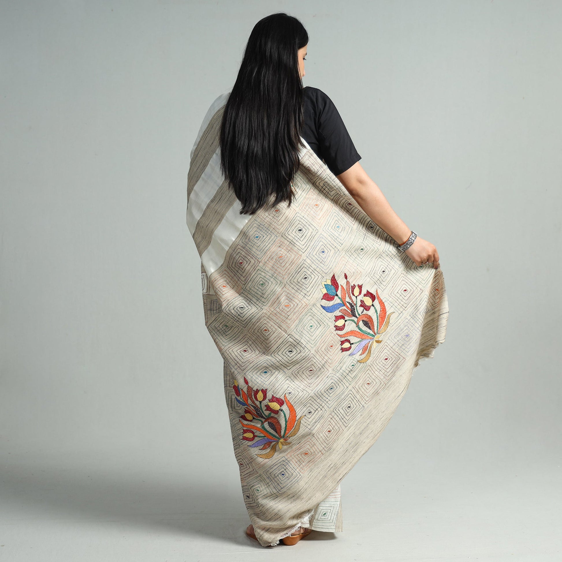 Beige - Bengal Kantha Hand Embroidery Pure Ghicha Silk Handloom Saree 137