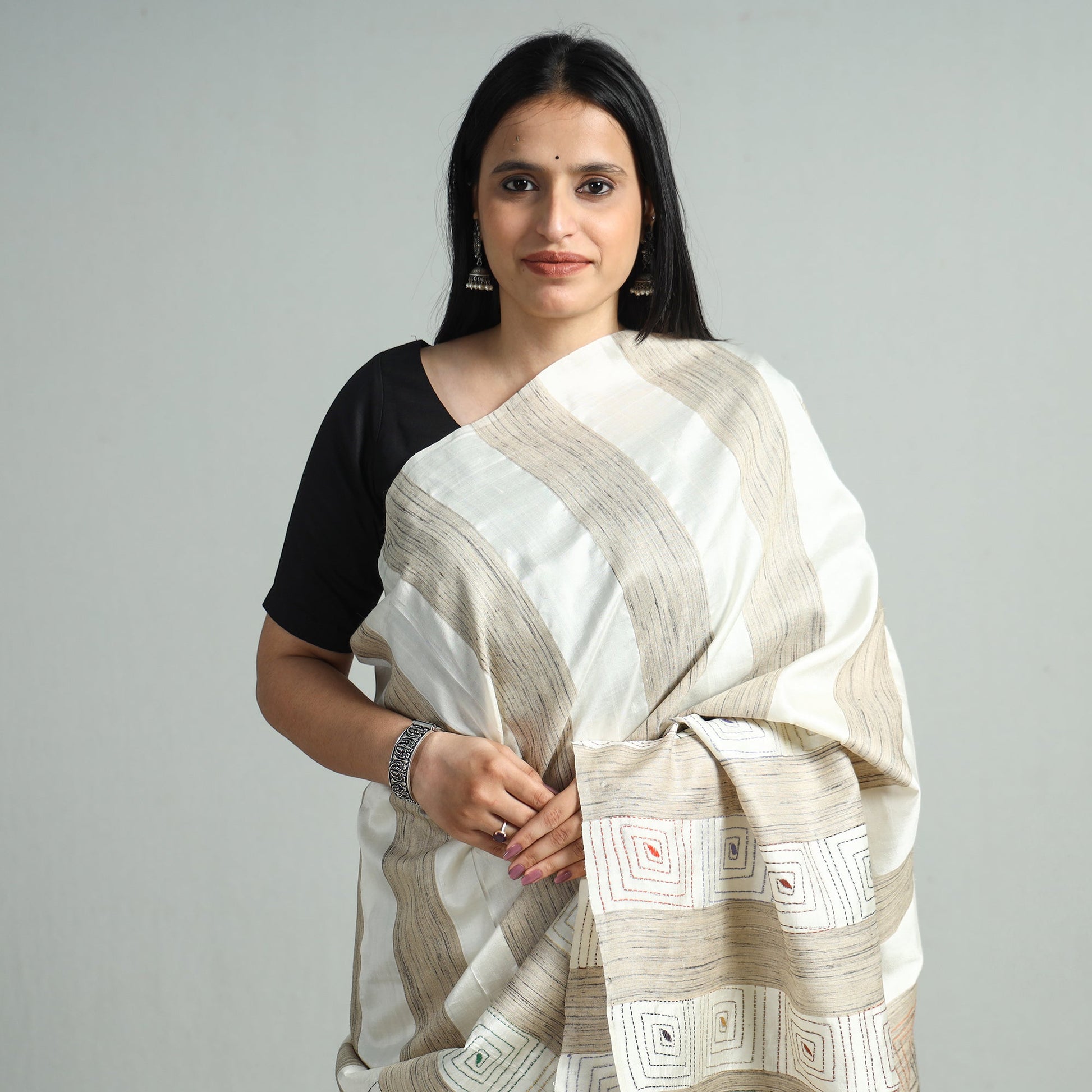 Beige - Bengal Kantha Hand Embroidery Pure Ghicha Silk Handloom Saree 137