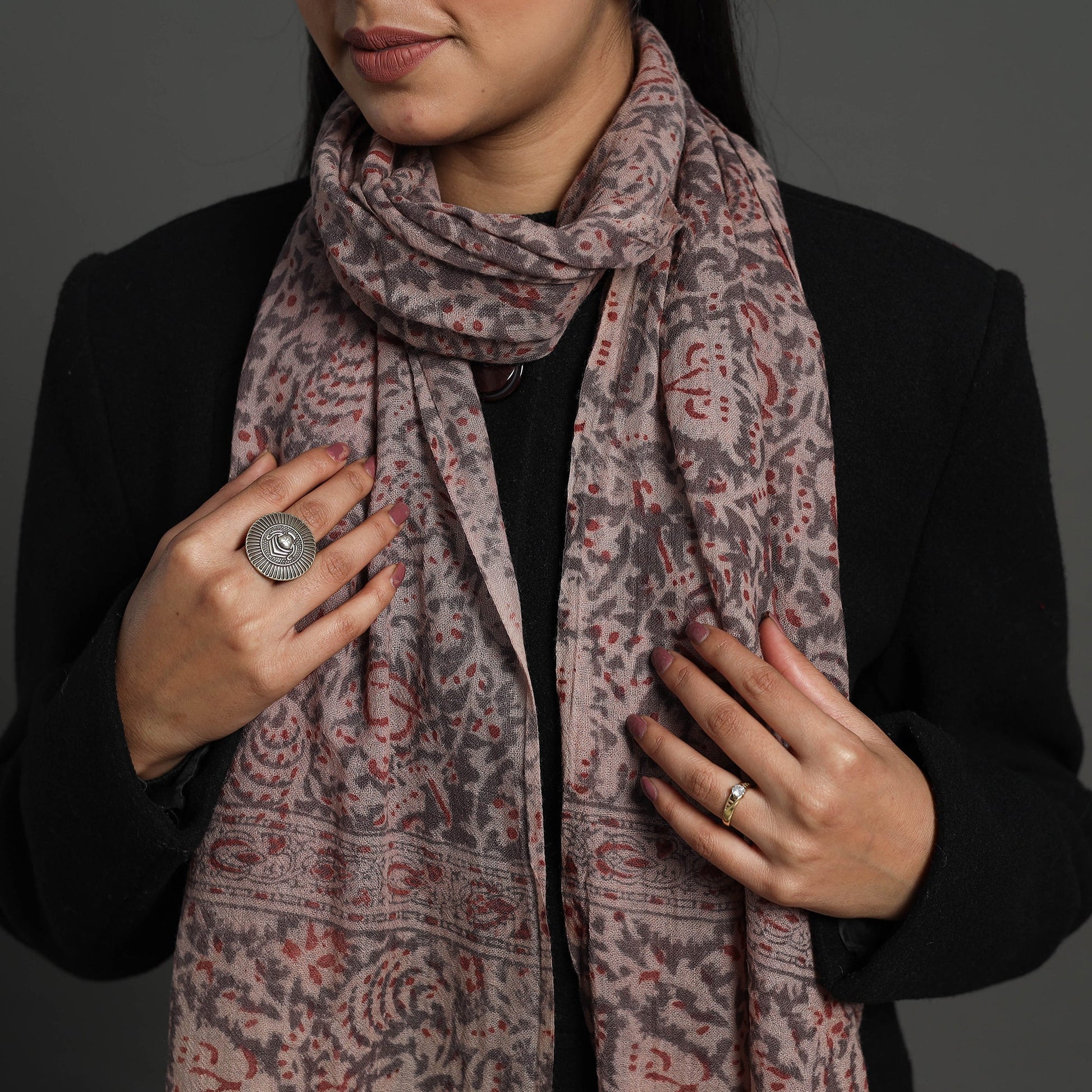 Black - Block Print Pedana Kalamkari Wool Stole 13