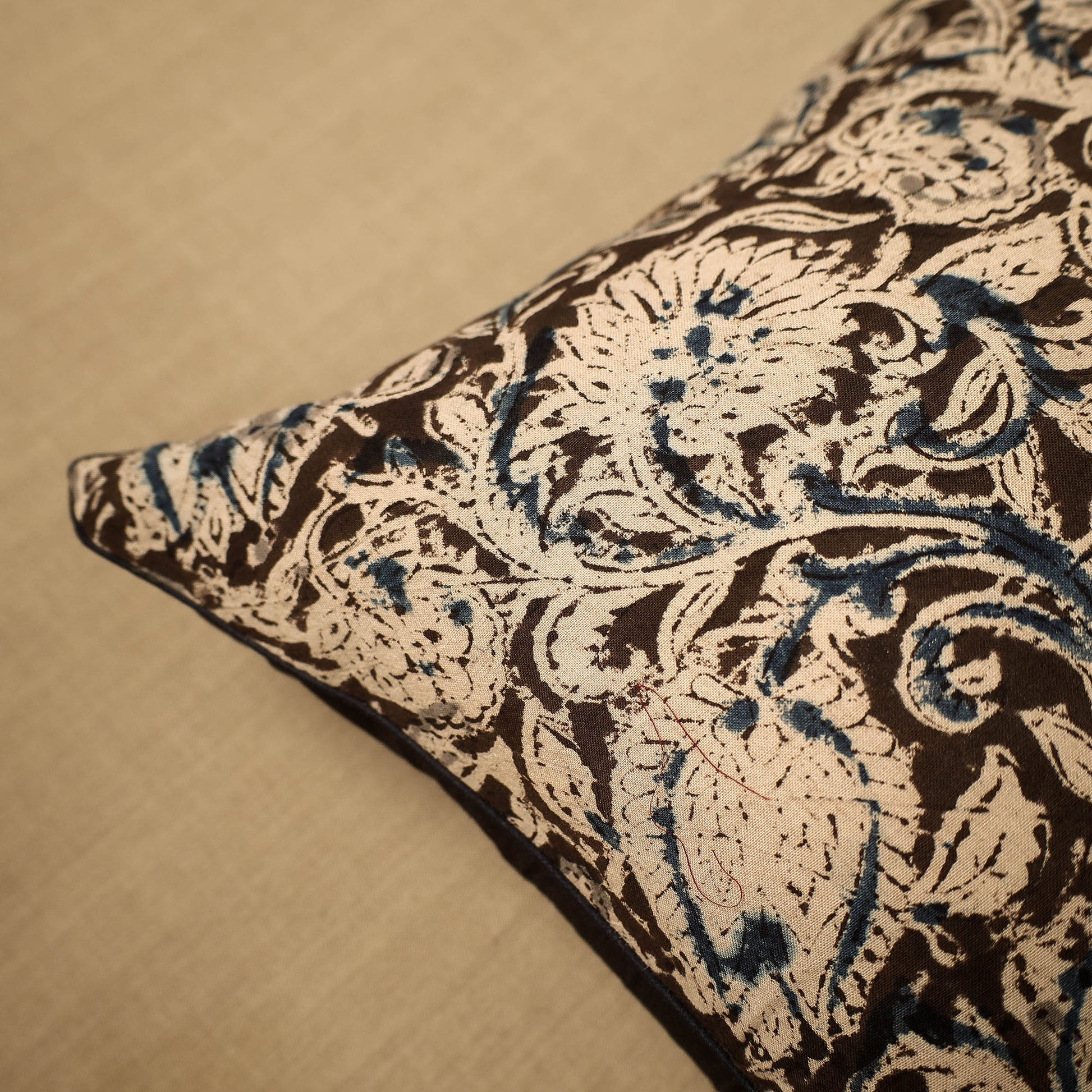 Beige - Block Print Cotton Kalamkari Cushion Cover (16 x 16 in) 01