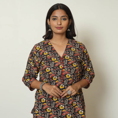 Black - Kalamkari Printed Cotton Straight Kurta 33