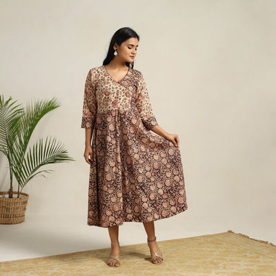 Black - Pedana Block Print Cotton Flared Kalamkari Dress 01
