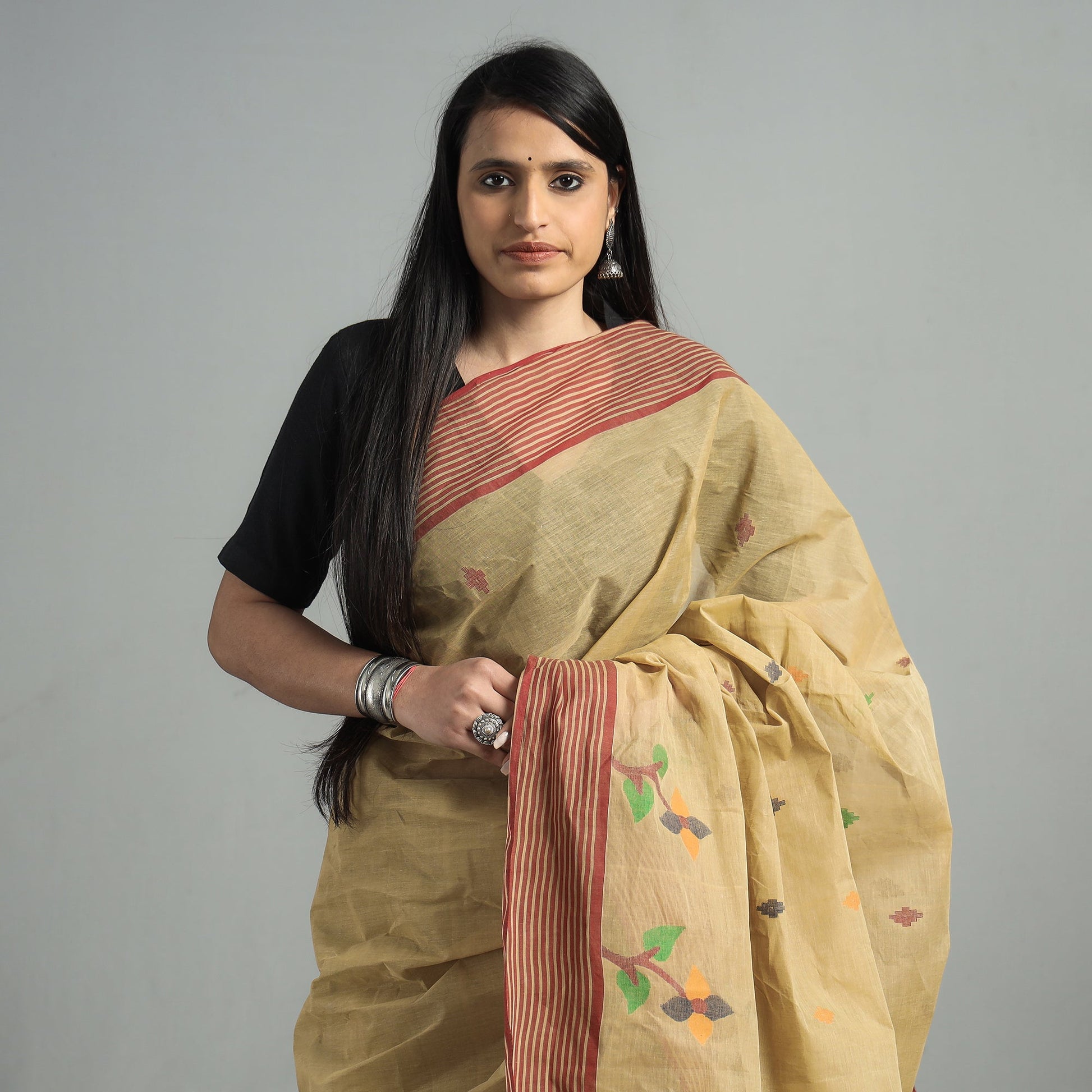 Brown - Handloom Burdwan Jamdani Cotton Saree