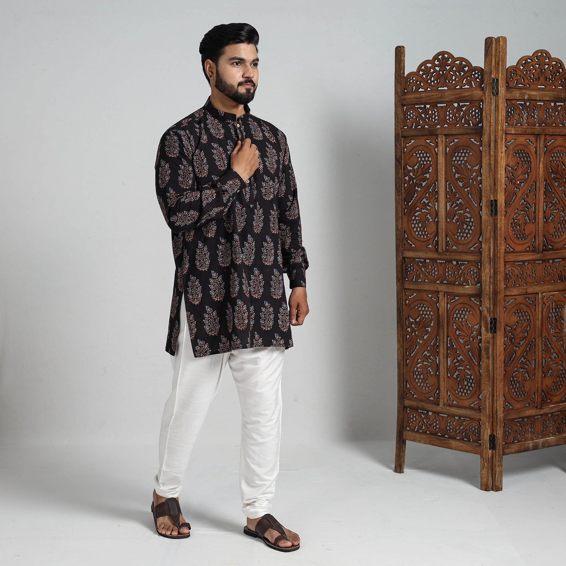 Ajrakh Block Printed Cotton Men Short Kurta 02