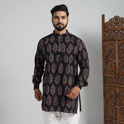Ajrakh Block Printed Cotton Men Short Kurta 02