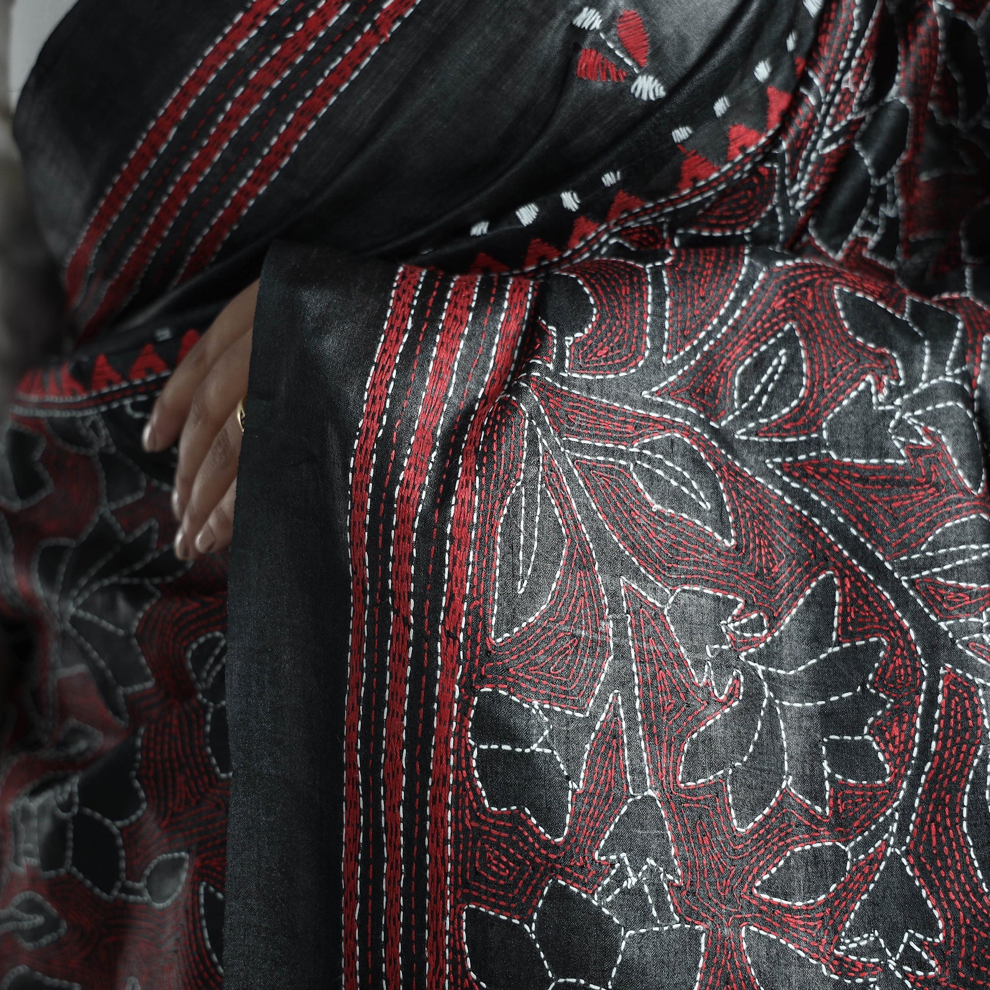 Black - Bengal Kantha Hand Embroidery Pure Tussar Silk Handloom Saree