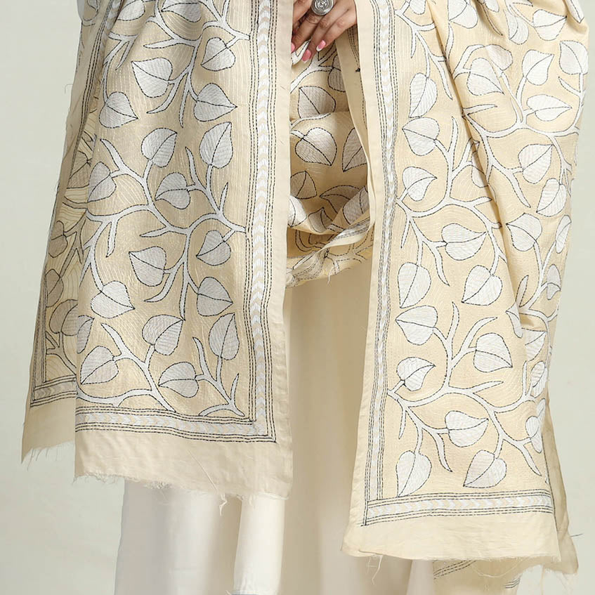 Beige - Bengal Kantha Hand Embroidery Art Silk Handloom Dupatta 10