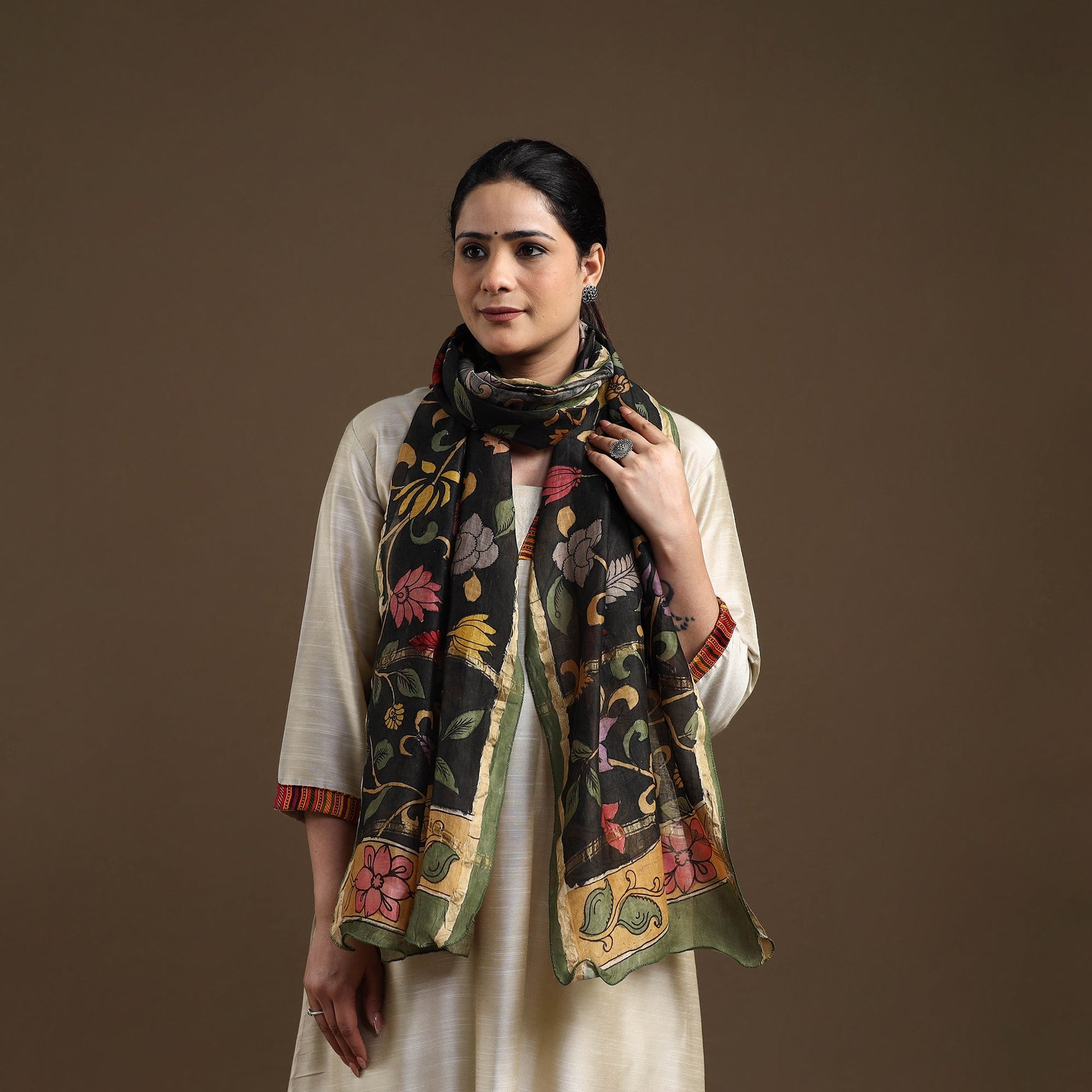 Black - Handpainted Chanderi Silk Pen Kalamkari Stole 02