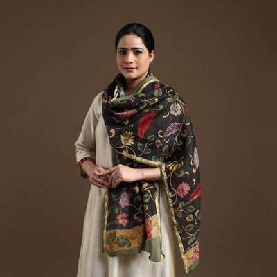 Black - Handpainted Chanderi Silk Pen Kalamkari Stole 02