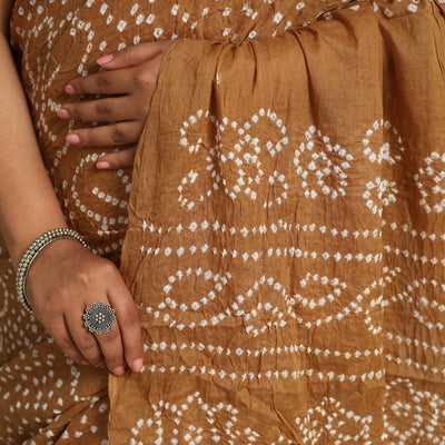 Brown - Kutch Bandhani Tie-Dye Cotton Saree with Blouse Piece