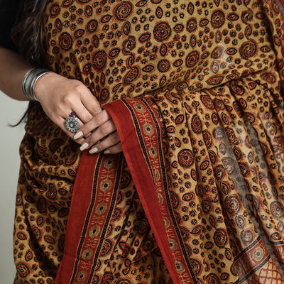 Beige - Block Printed Mul Cotton Ajrakh Saree