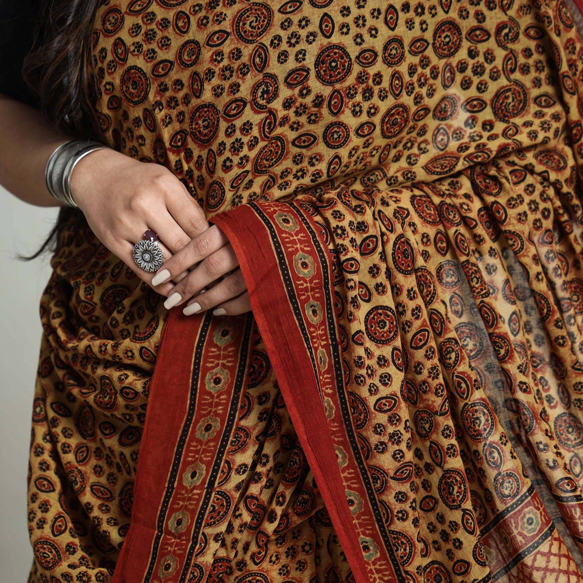 Beige - Block Printed Mul Cotton Ajrakh Saree