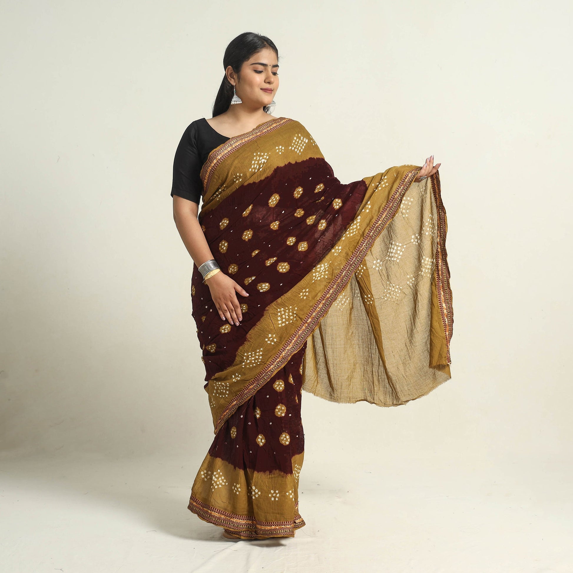 Brown - Kutch Tie-Dye Cotton Bandhani Saree with Blouse Piece 08
