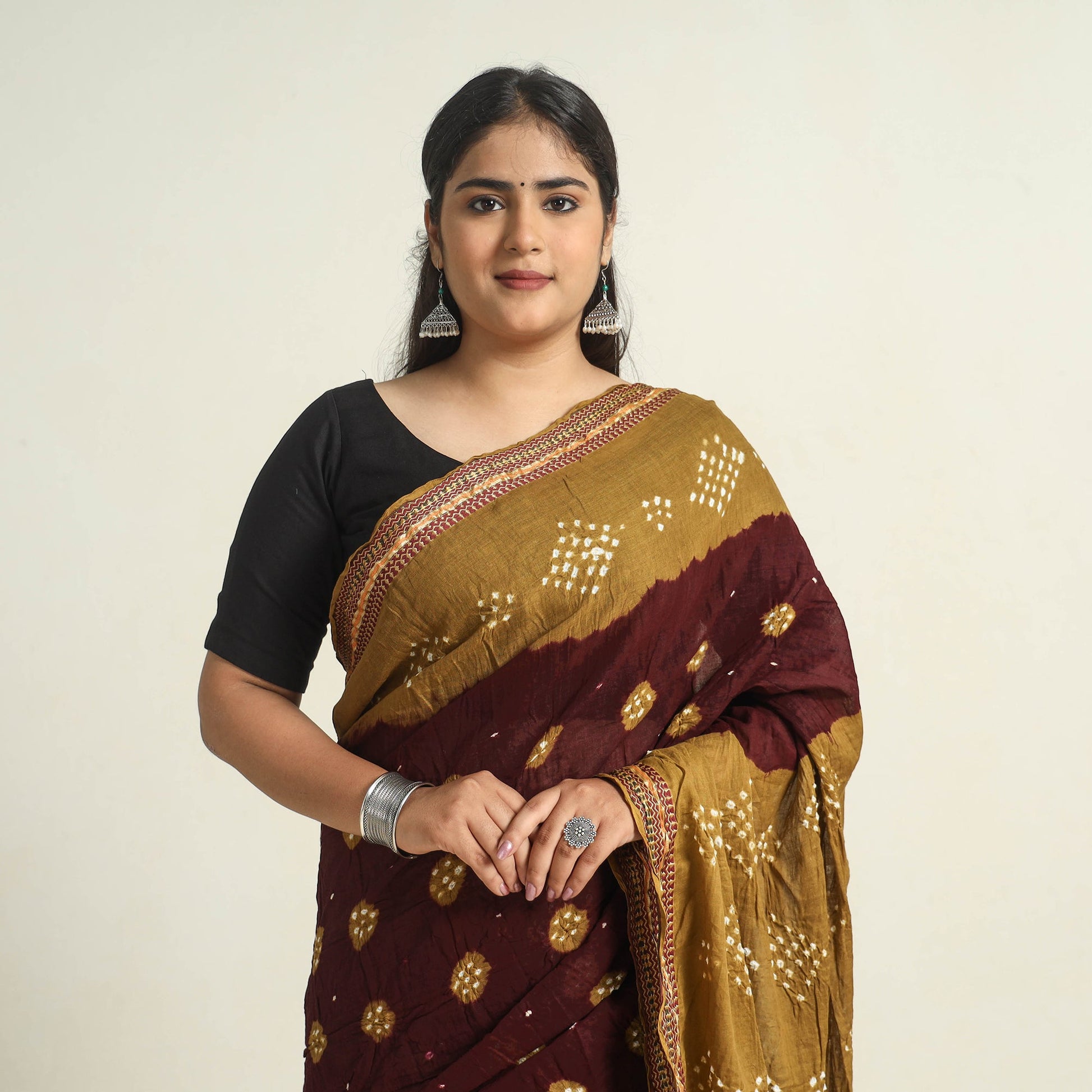Brown - Kutch Tie-Dye Cotton Bandhani Saree with Blouse Piece 08