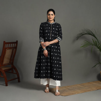 Black - Handloom Cotton A-Line Pochampally Double Ikat Kurta 04