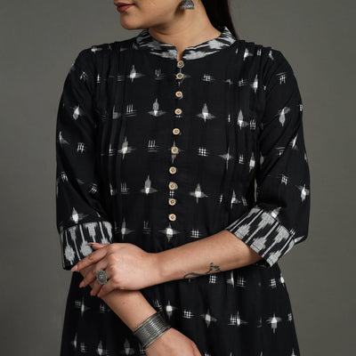 Black - Handloom Cotton A-Line Pochampally Double Ikat Kurta 04