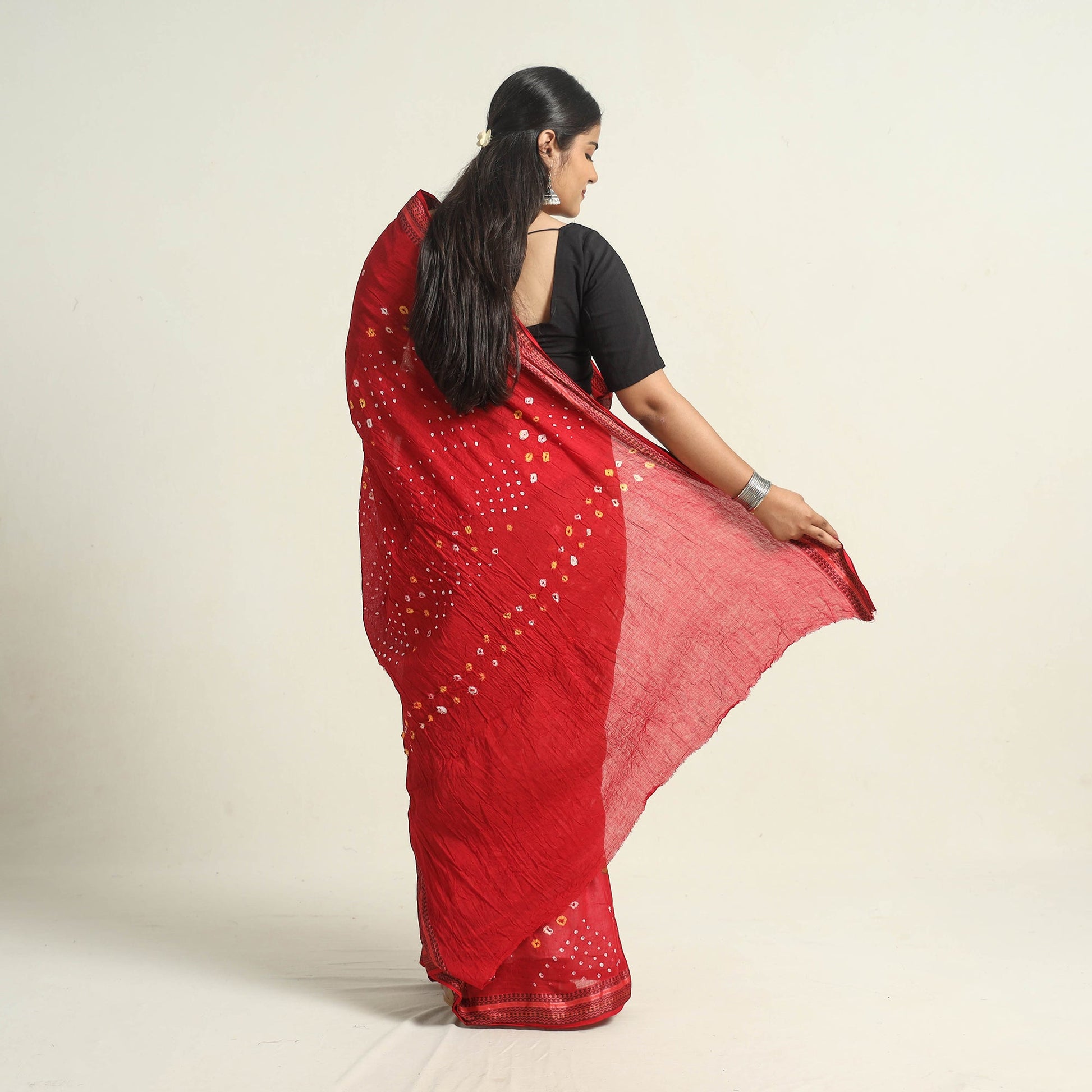 Brown - Kutch Tie-Dye Cotton Bandhani Saree with Blouse Piece 09
