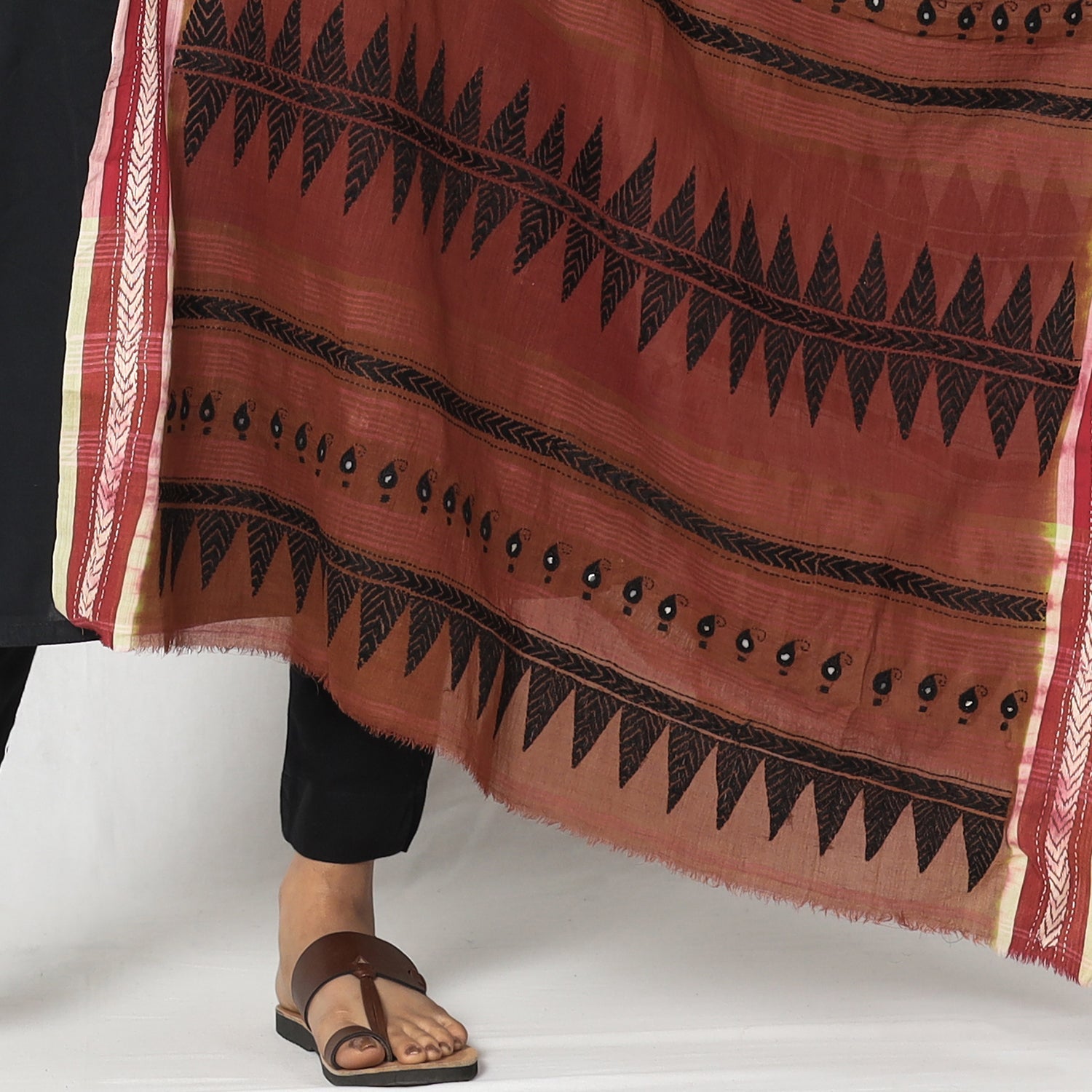 Brown - Bengal Kantha Embroidery Cotton Handloom Dupatta