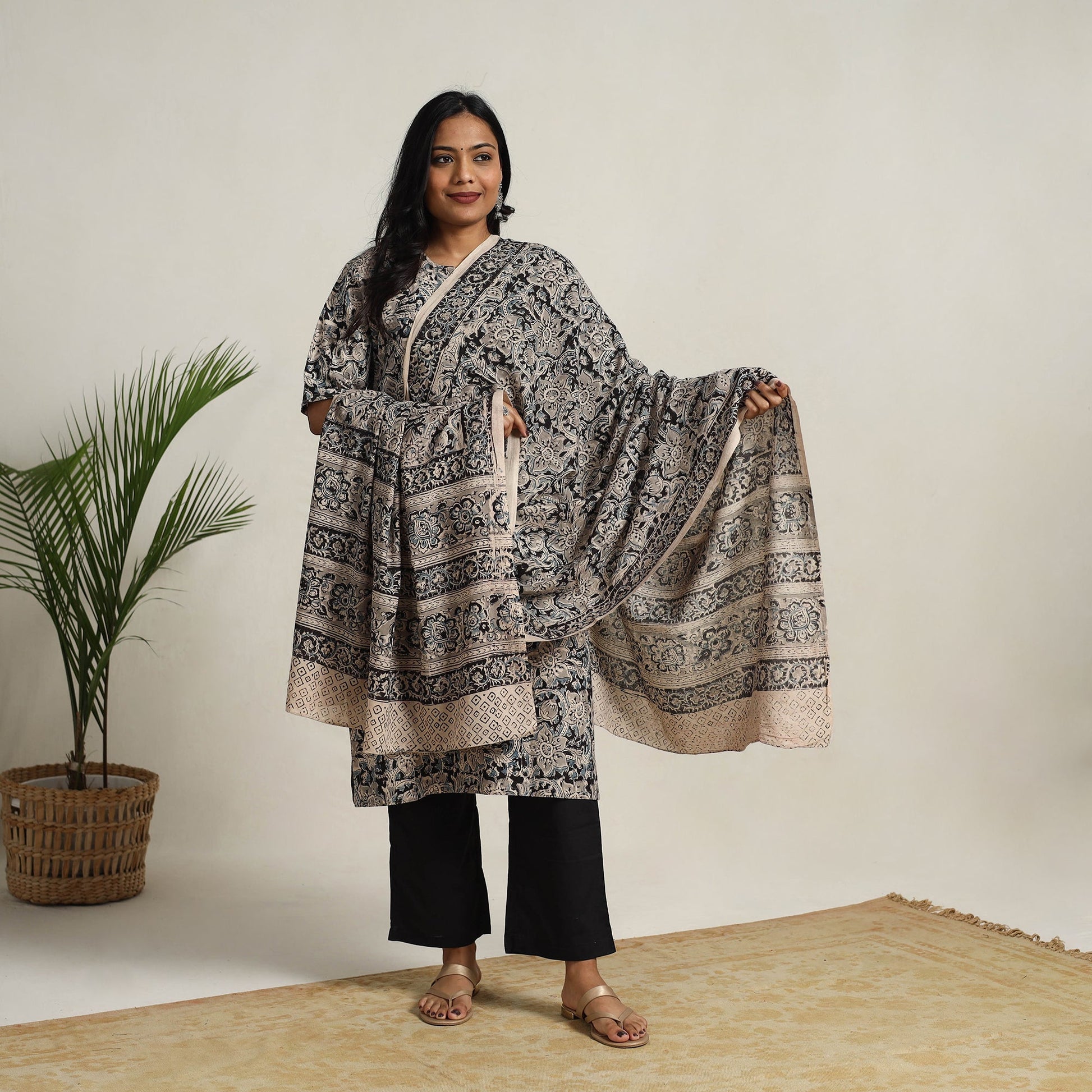 Black - Block Printed Cotton Kalamkari Kurta Set 07