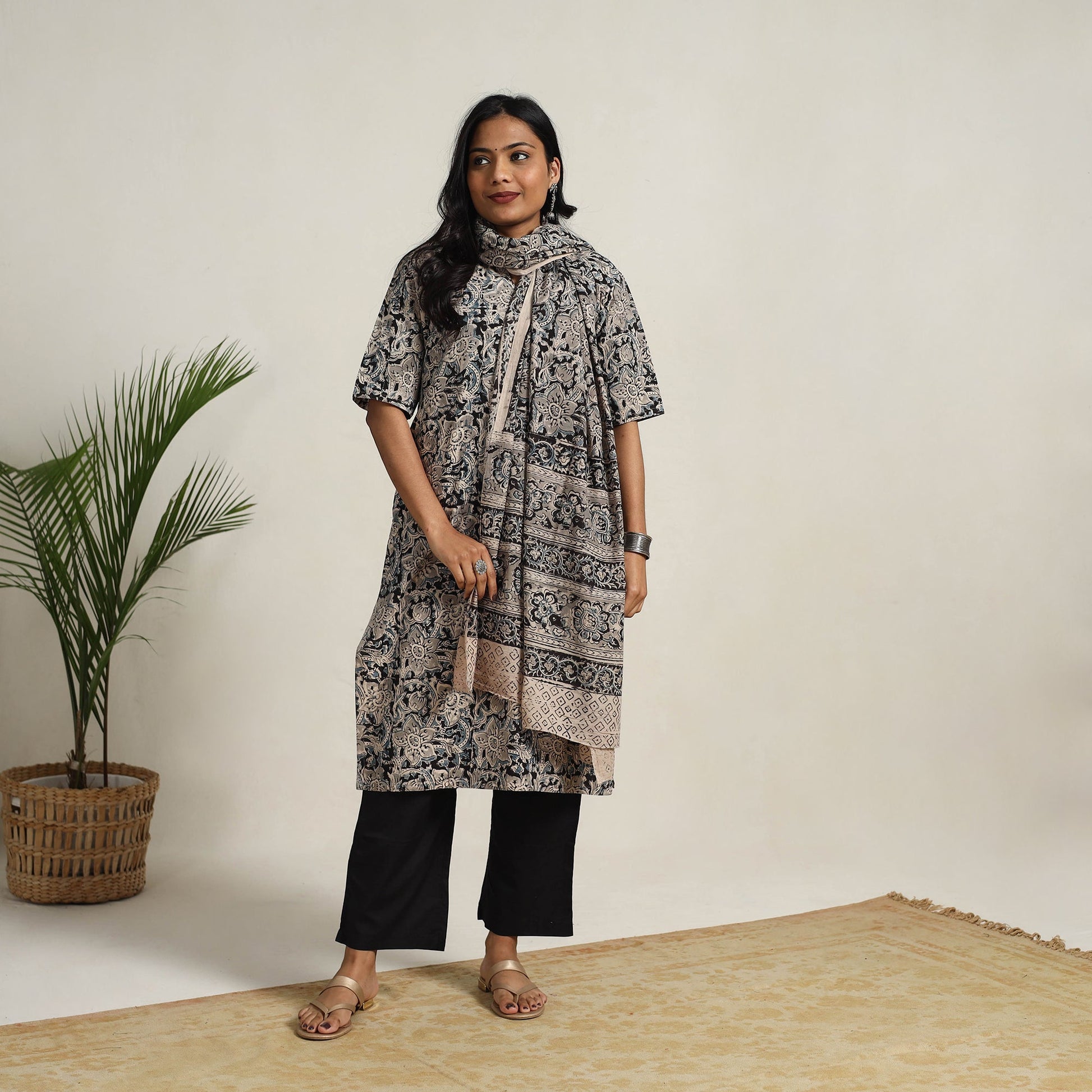 Black - Block Printed Cotton Kalamkari Kurta Set 07