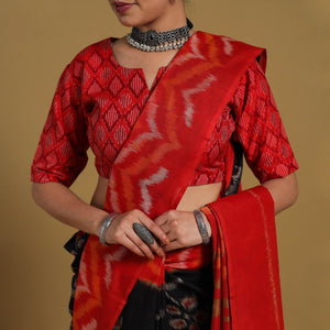 Black - Telia Rumal Handloom Cotton Pochampally Double Ikat Saree 17