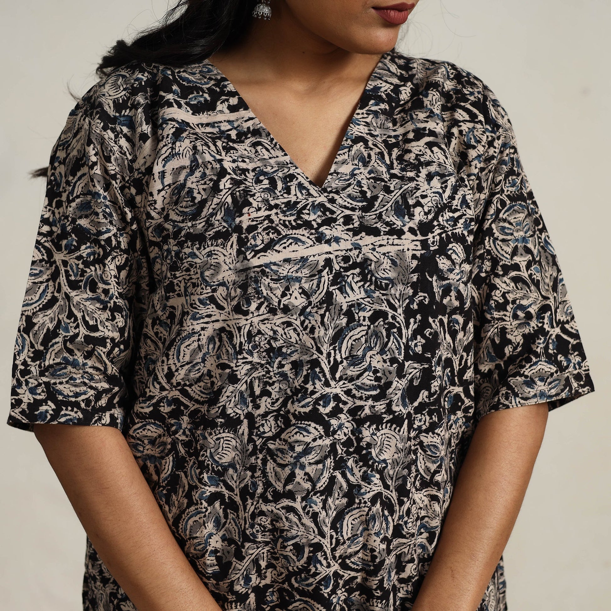Black - Block Printed Cotton Kalamkari Kurta Set 01
