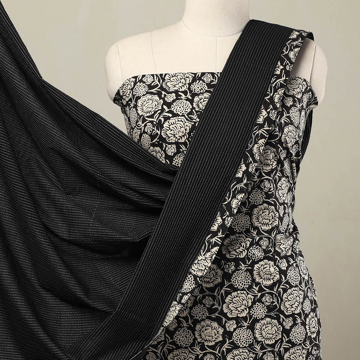 Black - 3pc Cotton Jahota Print Kurta with Plain Dupatta 16