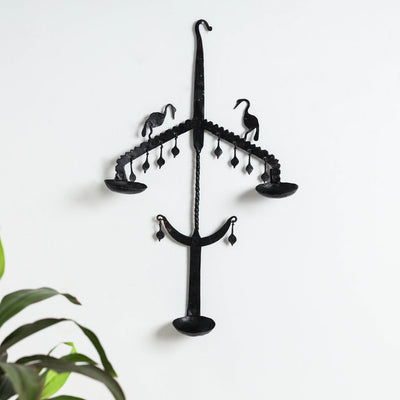 Bastar Tribal Wrought Iron 3 Diya / Candle Stand