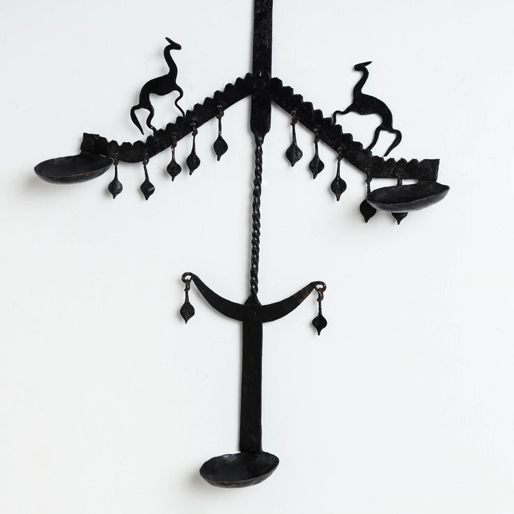 Bastar Tribal Wrought Iron 3 Diya / Candle Stand