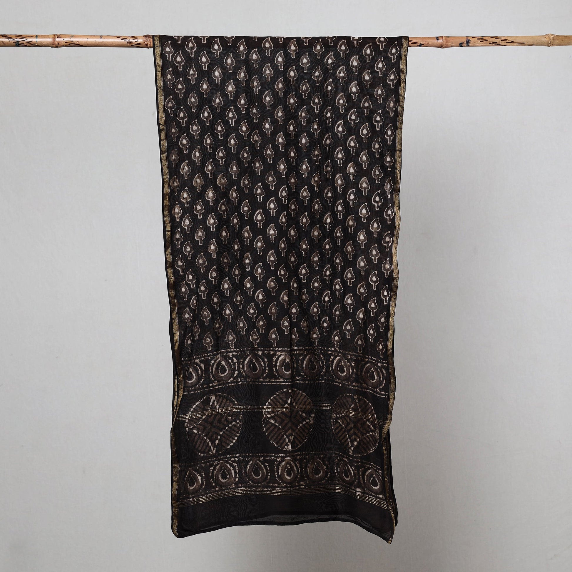 Black - Pipad Block Printed Chanderi Silk Handloom Stole