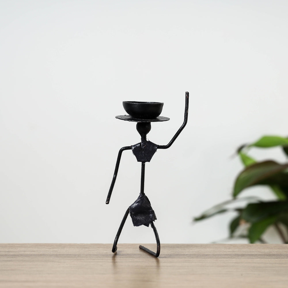 Bastar Tribal Wrought Iron Candle Stand