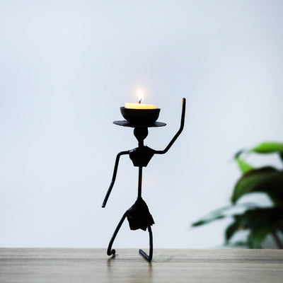 Bastar Tribal Wrought Iron Candle Stand
