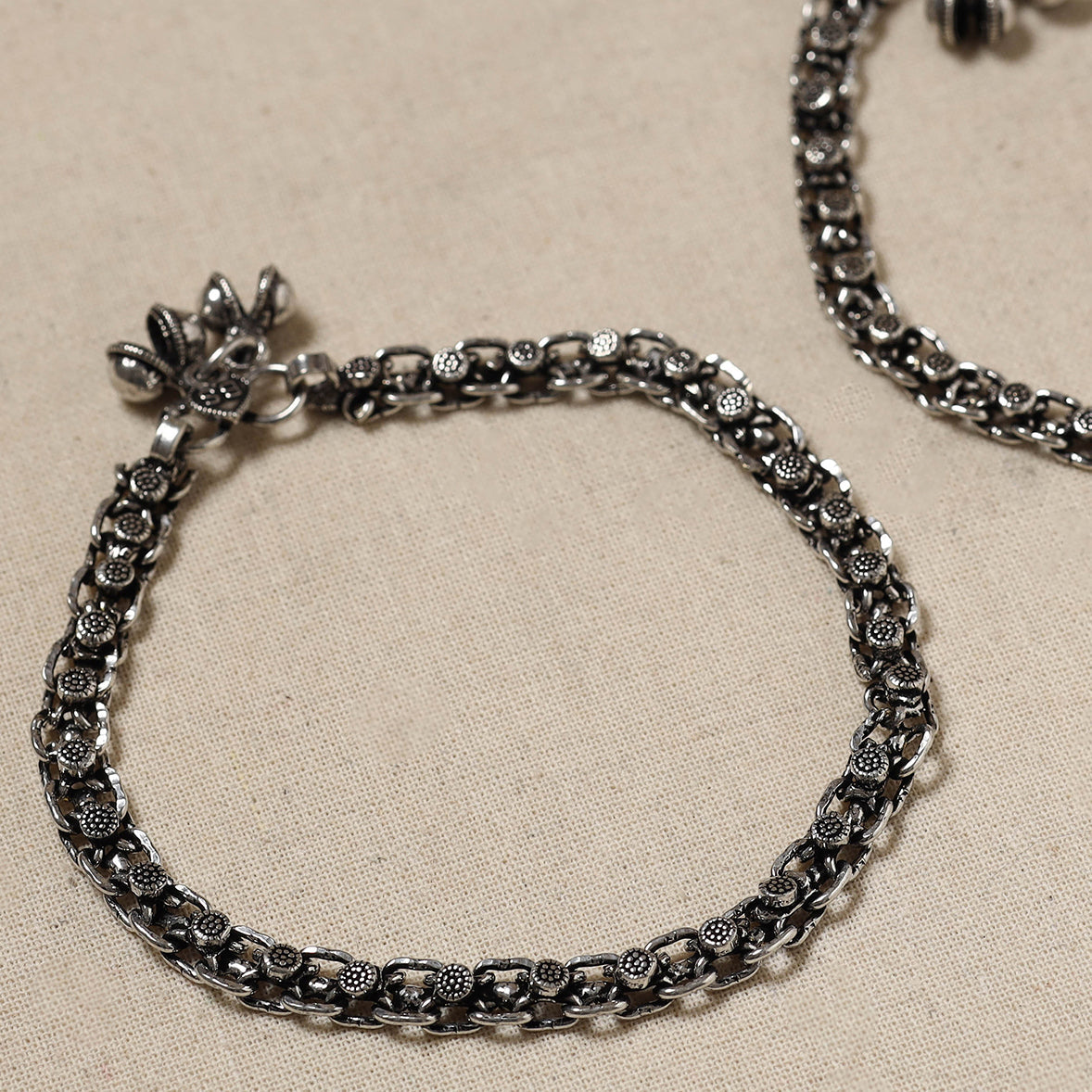 Antique Finish Oxidised German Silver Payal (pair)