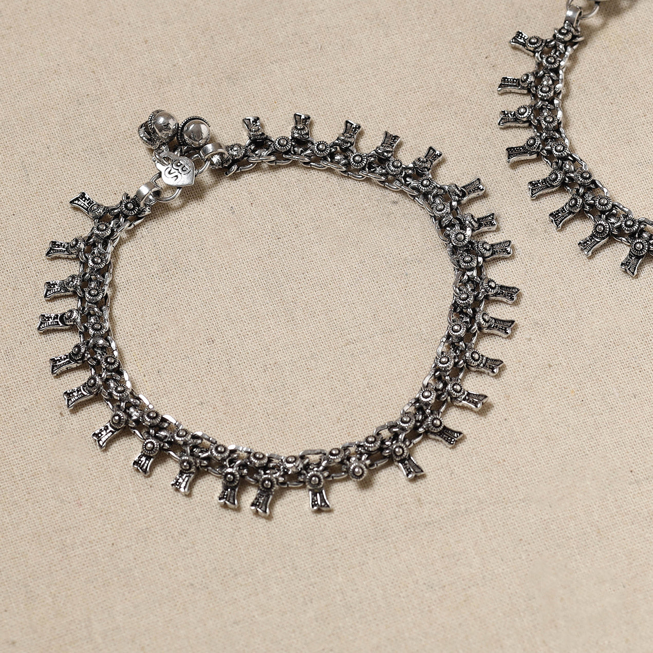 Antique Finish Oxidised German Silver Payal (pair)