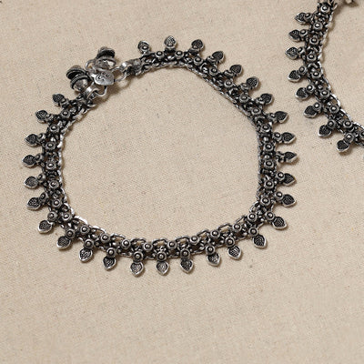 Antique Finish Oxidised German Silver Payal (pair)
