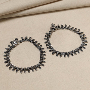 Antique Finish Oxidised German Silver Payal (pair)