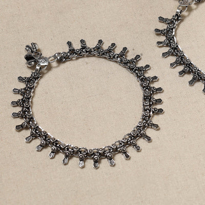 Antique Finish Oxidised German Silver Payal (pair)
