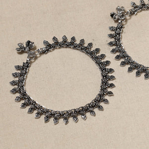Antique Finish Oxidised German Silver Payal (pair)