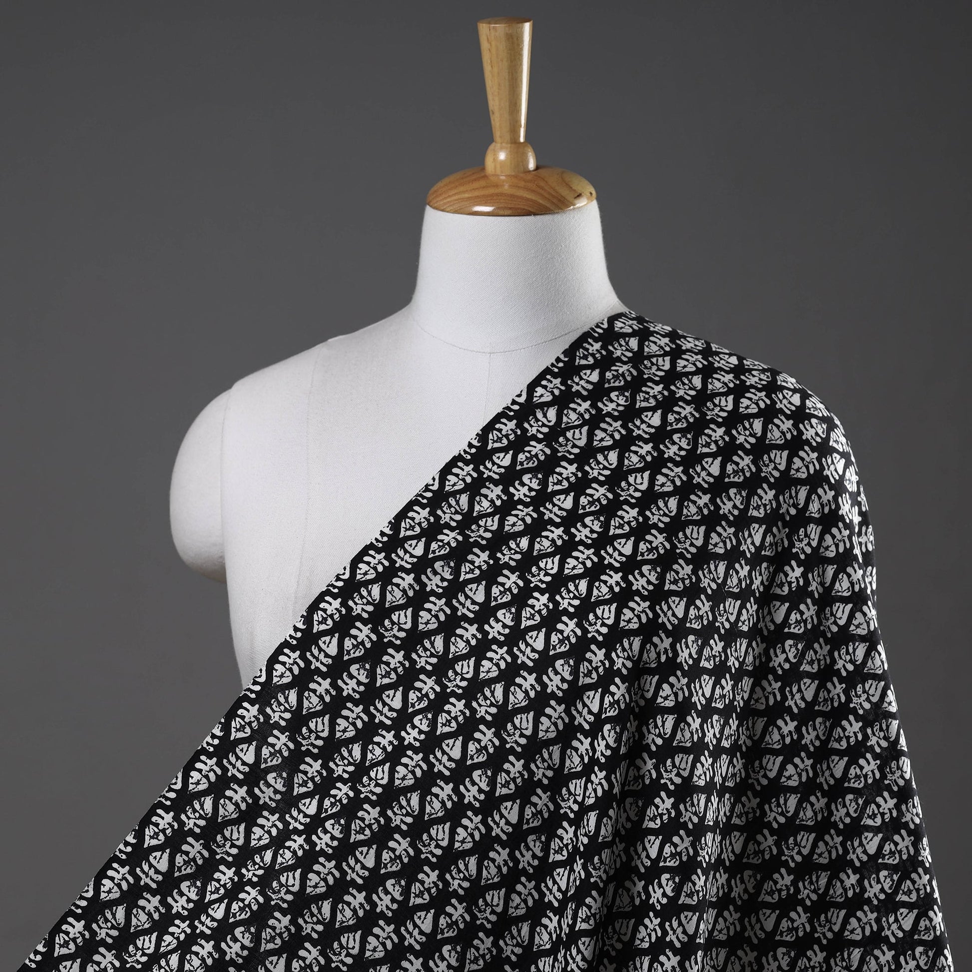 Black Pan Shaped Pattern Jaipur Print Cotton Fabric