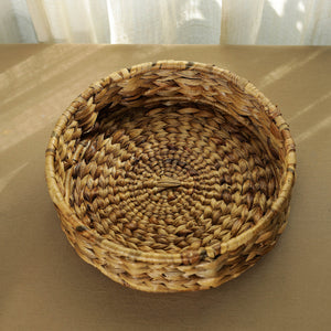 Brown - Eco-Friendly Water Hyacinth Round Tray 03