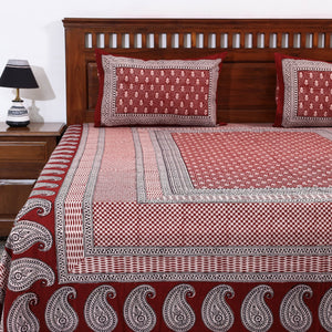 Bagh Block Printed Cotton Double Bed Cover with Pillow Covers (112 x 92 in)