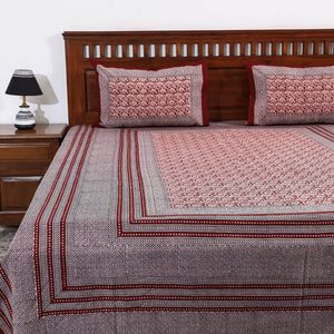 Bagh Block Printed Cotton Double Bed Cover with Pillow Covers (112 x 92 in)